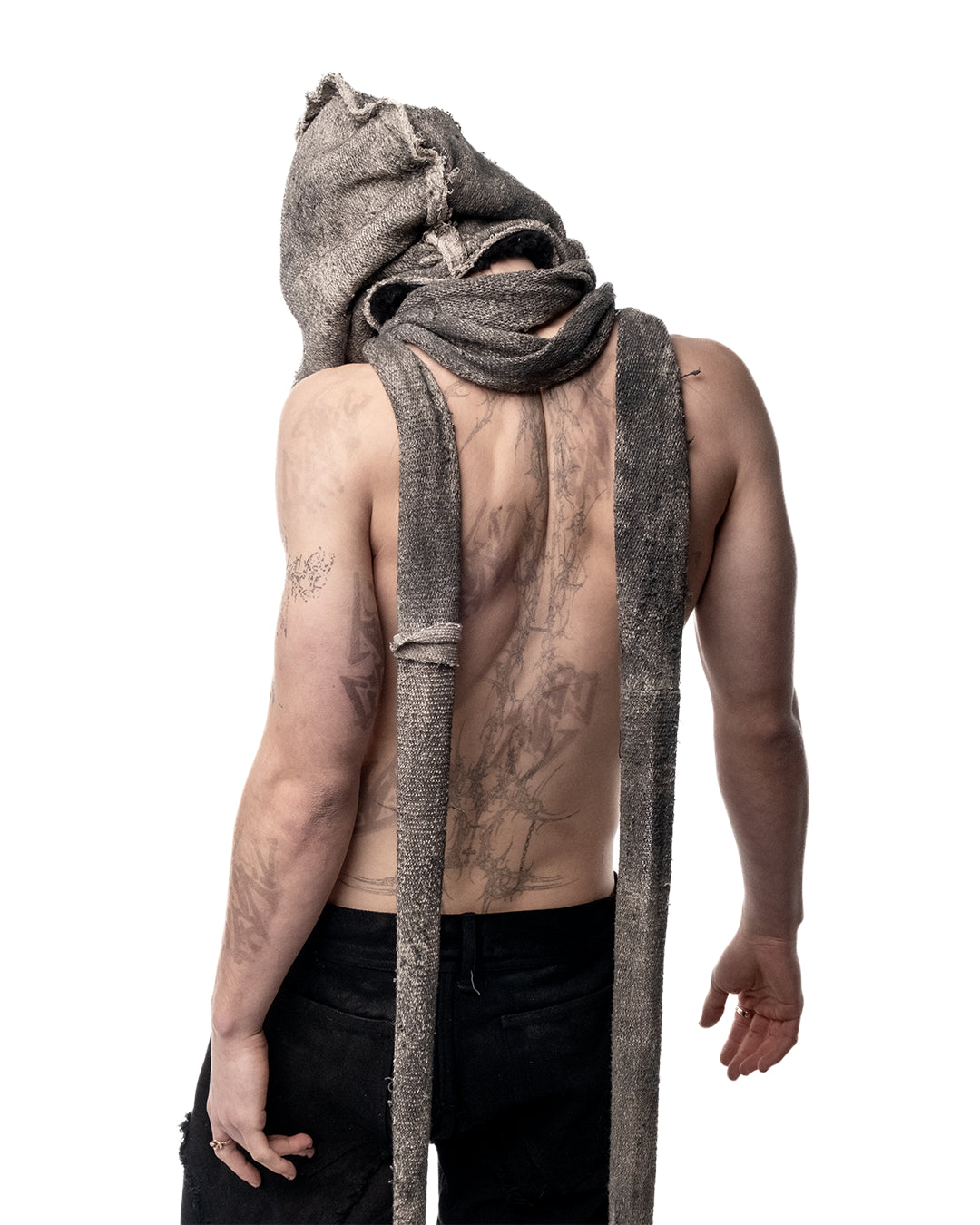 anakha hooded scarf